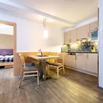 Alpenresort Thanner Aparthotel 4*