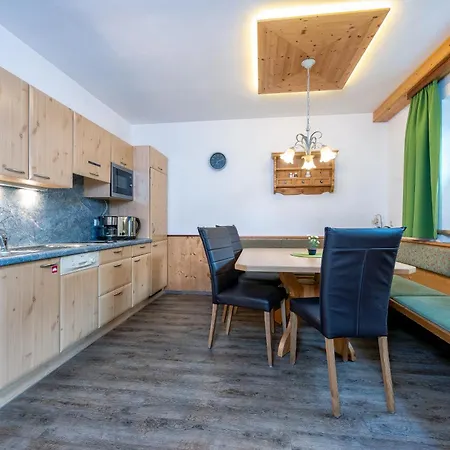 Aparthotel Alpenresort Thanner 4*