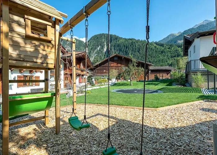 Aparthotel Alpenresort Thanner 4*