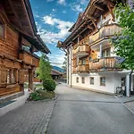 Alpenresort Thanner 4* مايرهوفن