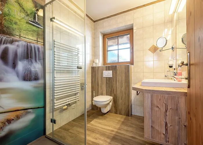 塔纳高山度假村 4*