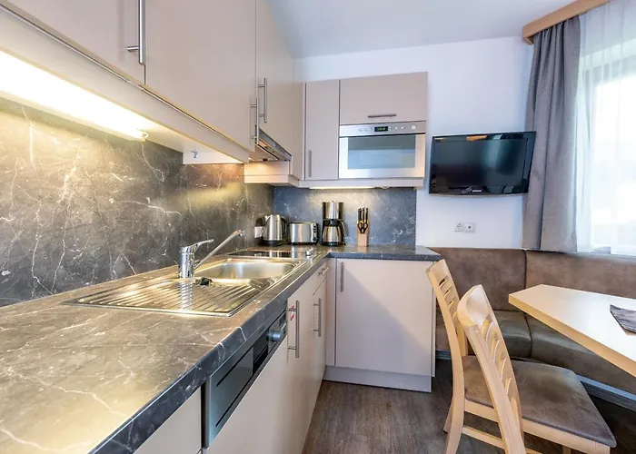 塔纳高山度假村 4* 迈尔霍芬